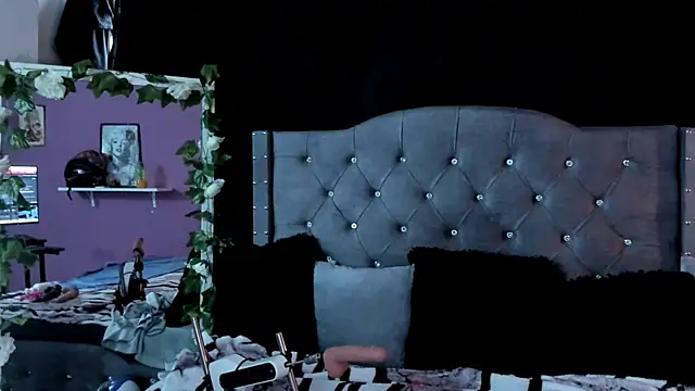 Snapshot of martina_foxy_ chatting on March 6, 11:58 am martina foxy online show from March 6, 11:58 am