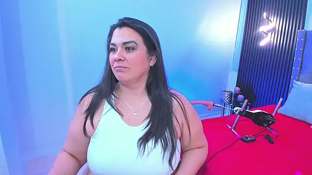 martina foxy  online show from October 30, 12:12 am