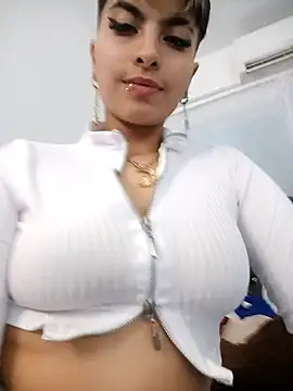 ivanna rivera online show from December 12, 6:10 pm