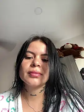 ivanna rivera online show from December 26, 1:43 pm