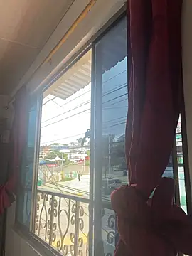 Snapshot of ivanna_rivera chatting on April 1, 3:53 pm ivanna rivera online show from April 1, 3:53 pm