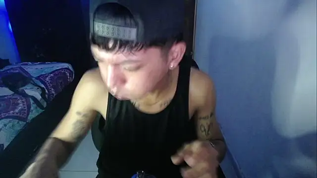 Sxntisaul   online show from February 16, 9:05 pm