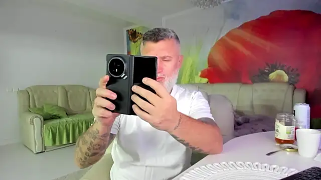 BlowMyXXL online show from January 15, 8:01 pm