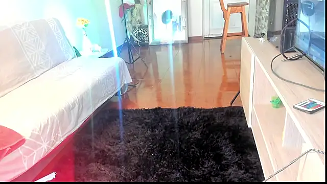 marckalexis online show from September 13, 1:33 pm