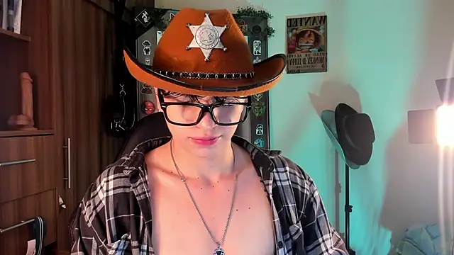 marckalexis online show from September 15, 2:06 pm