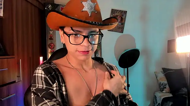 marckalexis online show from October 15, 11:05 pm