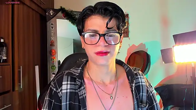 marckalexis online show from February 22, 10:14 am