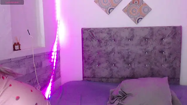 Cuckold lover69 online show from June 18, 2:56 am