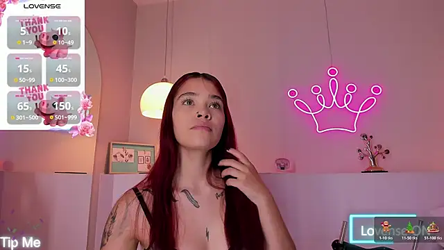 violeth hill online show from November 24, 7:46 pm