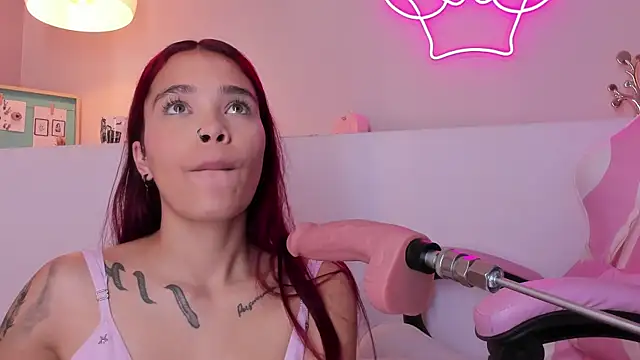 violeth hill online show from January 9, 7:26 pm