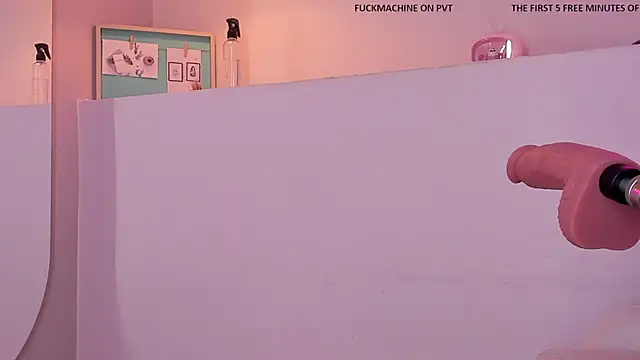 violeth hill online show from February 5, 7:29 pm