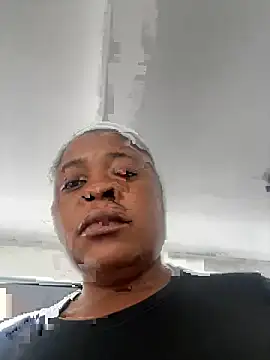 Snapshot of juicybatate chatting on December 2, 8:41 am juicybatate online show from December 2, 8:41 am