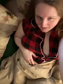 GingerSnap33 online show from October 12, 5:34 pm