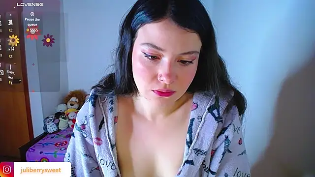 juli05star20 online show from October 10, 1:37 am