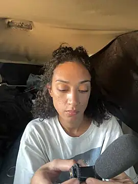 starrynikki online show from January 9, 9:47 pm