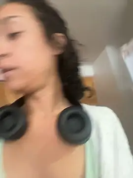 starrynikki online show from January 25, 8:31 pm