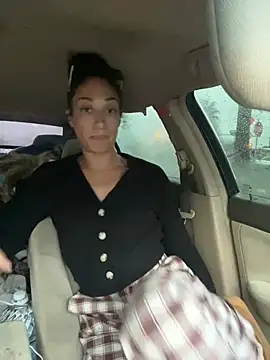 starrynikki online show from February 14, 1:02 am