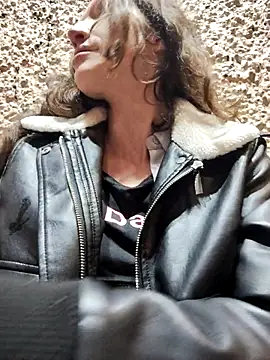 Lucy cole online show from March 9, 5:39 pm