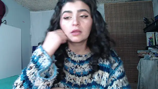 Marci owo online show from December 5, 8:44 pm