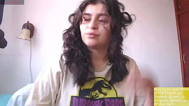 Snapshot of Marci_owo chatting on March 15, 12:44 pm Marci owo online show from March 15, 12:44 pm