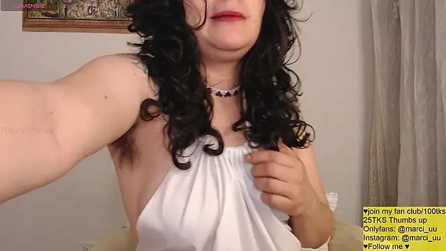 Snapshot of Marci_owo chatting on March 22, 10:07 am Marci owo online show from March 22, 10:07 am