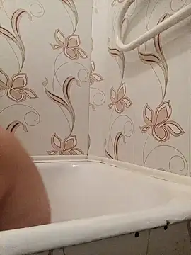 NicoleOlla online show from January 28, 1:27 pm