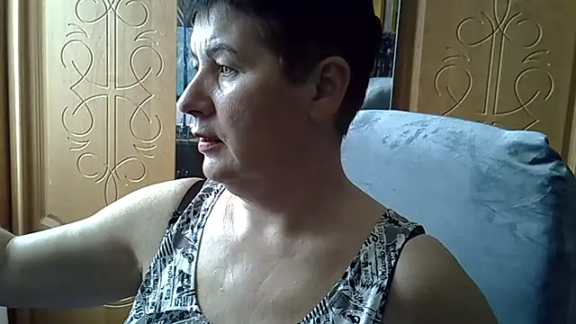 NicoleOlla online show from January 30, 7:18 am