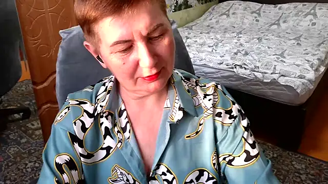 NicoleOlla online show from February 18, 10:49 am