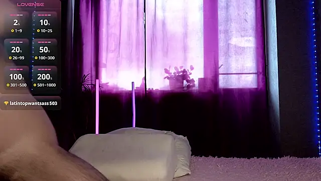 Snapshot of bebrochka41_ chatting on February 6, 12:48 pm bebrochka41 online show from February 6, 12:48 pm