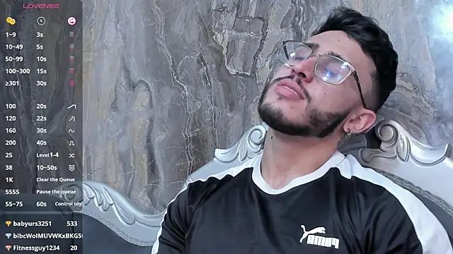 Liam Kleiin online show from December 30, 2:40 pm