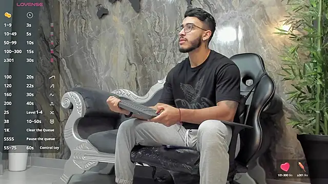 Liam Kleiin online show from January 8, 11:32 am