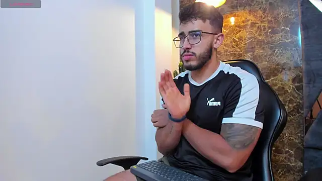 Liam Kleiin online show from September 9, 11:21 am