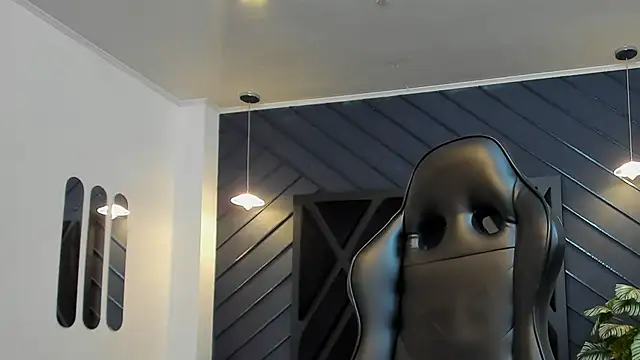 Liam Kleiin online show from November 1, 11:23 am