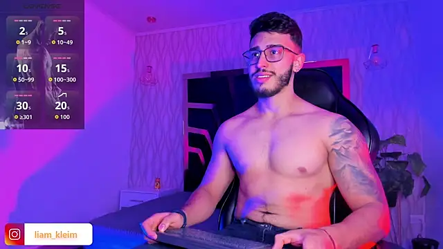 Liam Kleiin online show from December 1, 11:37 am