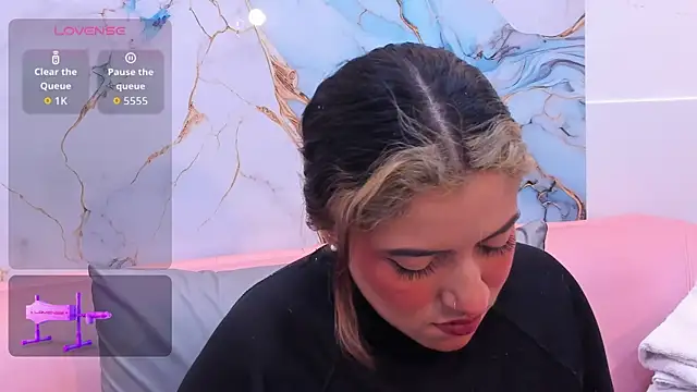 taylor cupper online show from October 10, 7:35 pm