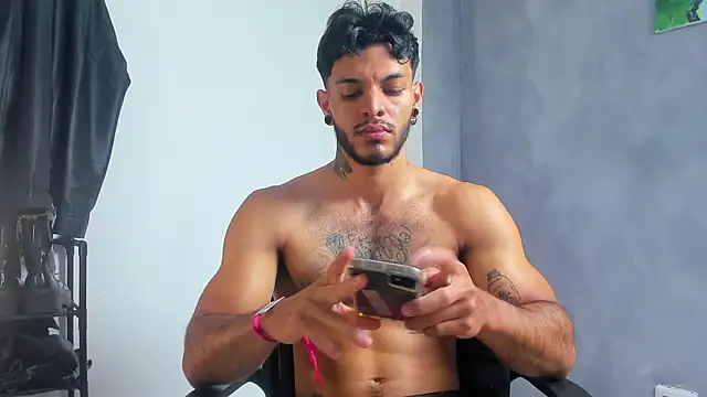 JuanBlade online show from April 29, 3:16 pm