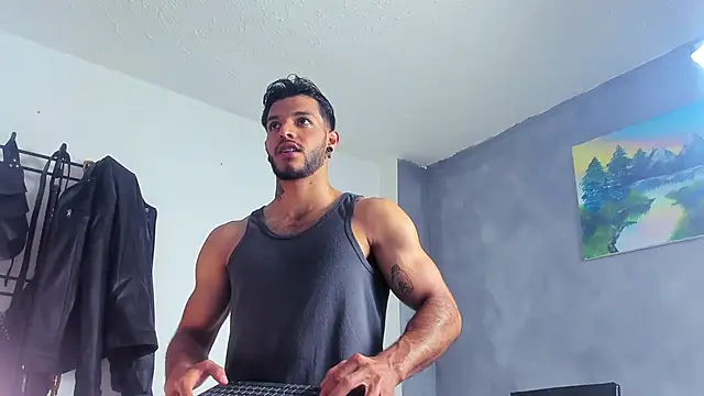 JuanBlade online show from May 5, 1:02 am