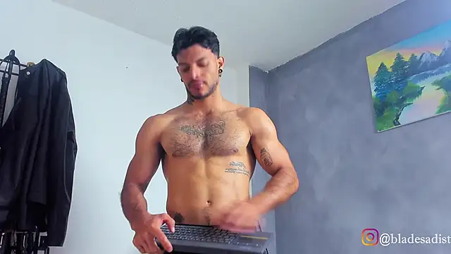 JuanBlade online show from May 24, 11:37 am