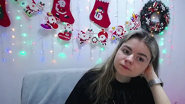 TinaRedly online show from December 17, 3:50 am