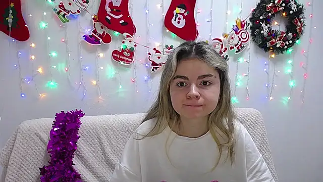 TinaRedly online show from December 29, 4:30 pm