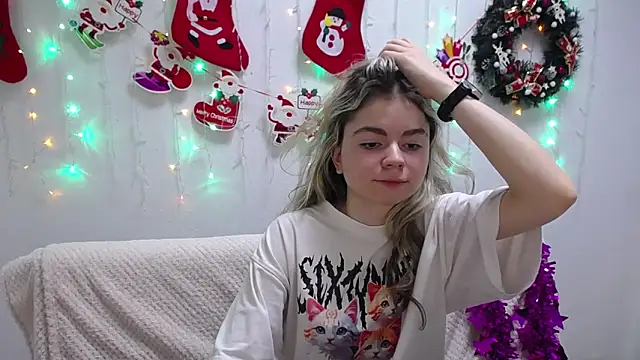 TinaRedly online show from January 4, 4:55 am