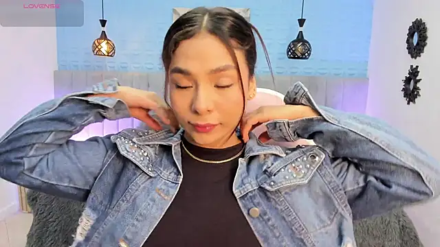 amira cute2 online show from June 12, 10:47 am