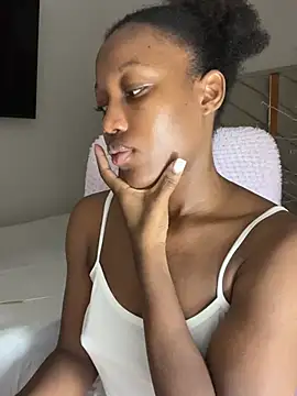 Snapshot of kellya_ chatting on March 21, 11:30 pm kellya online show from March 21, 11:30 pm