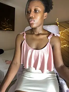 Snapshot of kellya_ chatting on March 23, 6:45 pm kellya online show from March 23, 6:45 pm