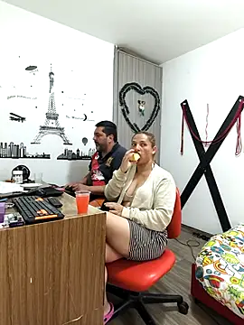 hotandfierylatinos2023 online show from March 9, 5:06 pm