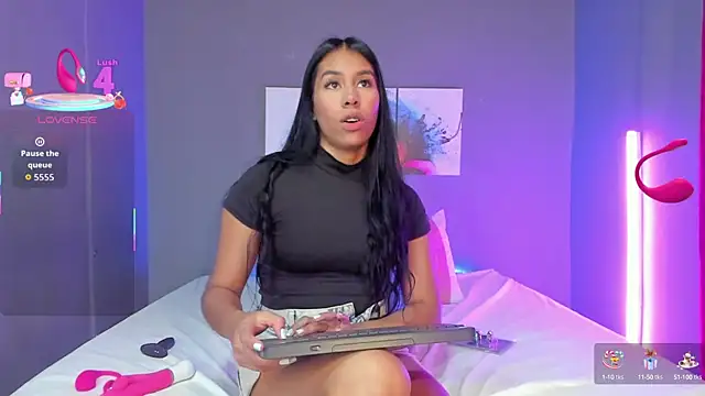 MadissonShakur online show from October 7, 5:21 pm