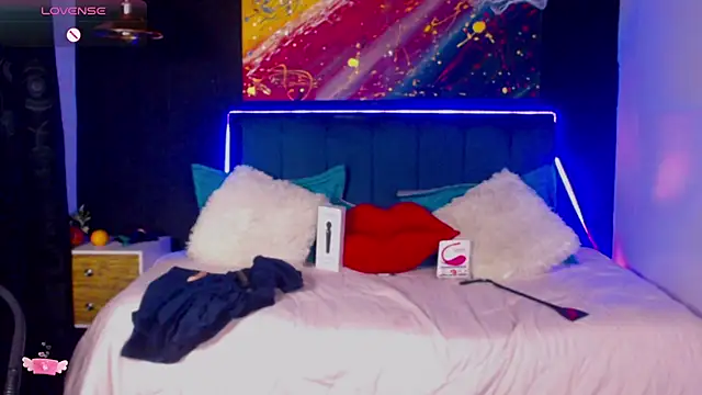 megan collins96 online show from December 21, 11:24 pm