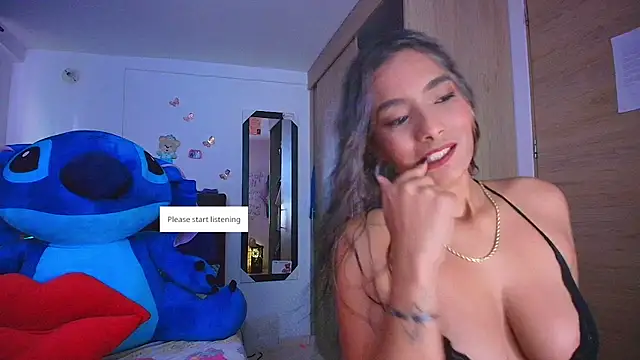 megan collins96 online show from June 9, 9:59 pm