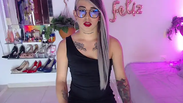 Laveneno ortiz07 online show from December 16, 11:07 pm