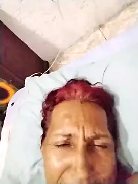 Snapshot of SWEET_LOVER01 chatting on February 5, 3:55 am SWEET LOVER01 online show from February 5, 3:55 am